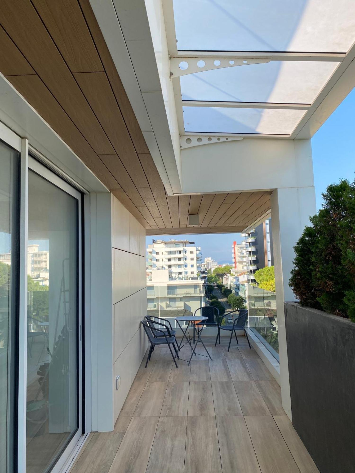 Penthouse Golden Lux With Sea View Apartment